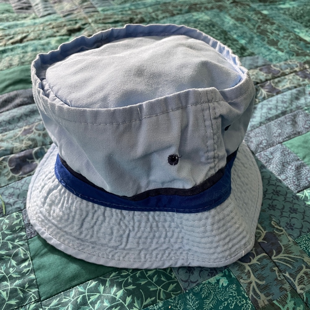 Roll Up Vintage Bucket Hat Youth Size M